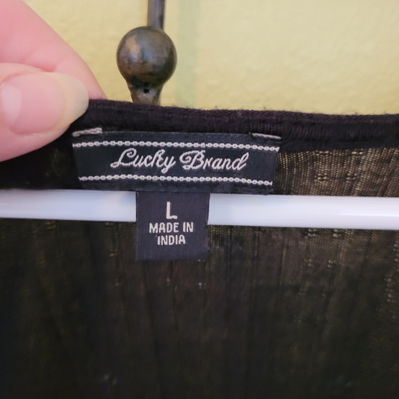 Top - Picture 4 of 4